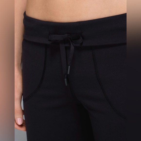 Lululemon Still Pants  Black  8 Regular length  NWT - Picture 5 of 15